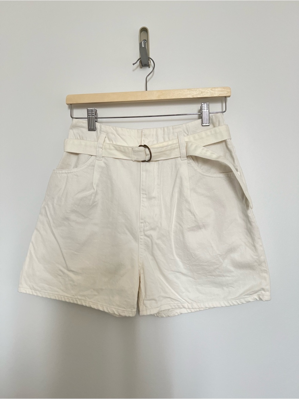 Uniqlo | Paperbag High Rise Belted Denim Shorts